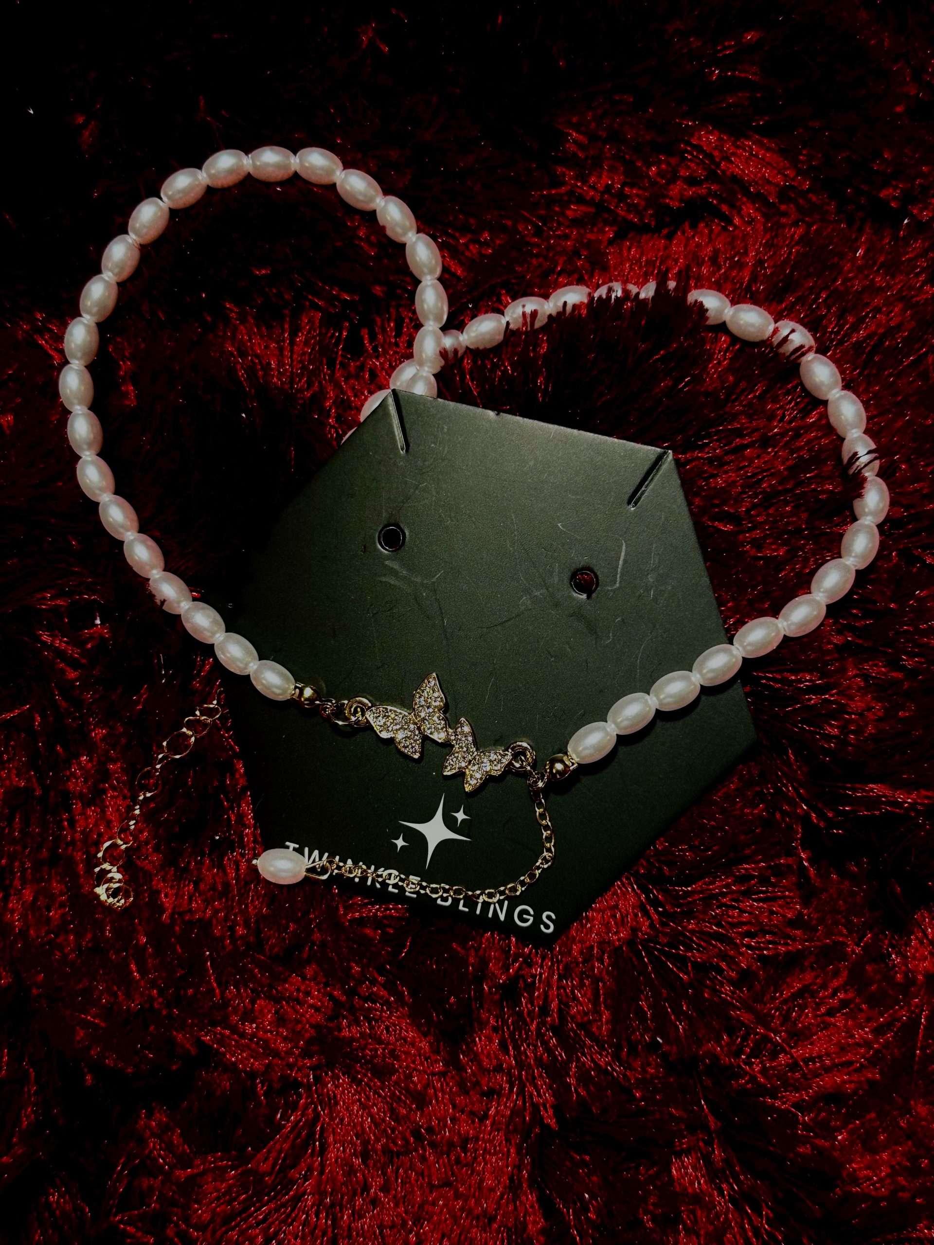 Rhinestone & Pearl Water Drop Necklace - Image 4