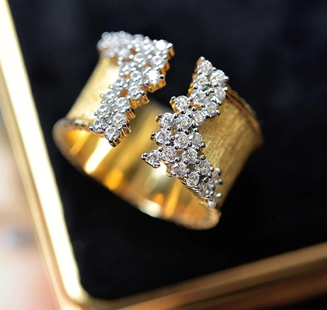 Gold Zirconia Ring - Image 2